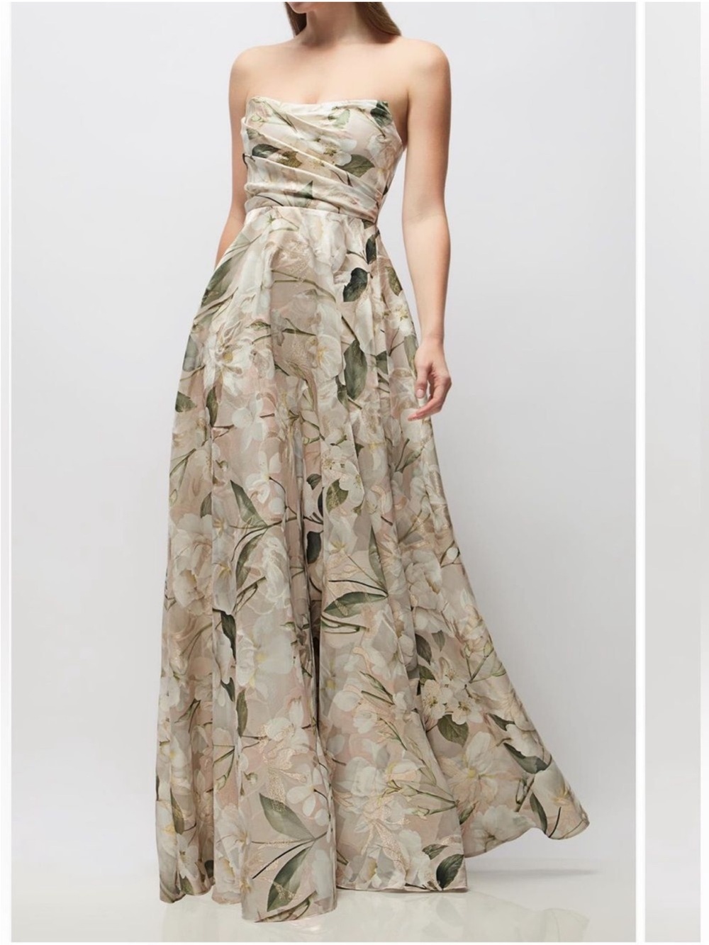 ✨NEW✨ Dessy Collection Alden Metallic Plumeria Floral Strapless Organza Gown